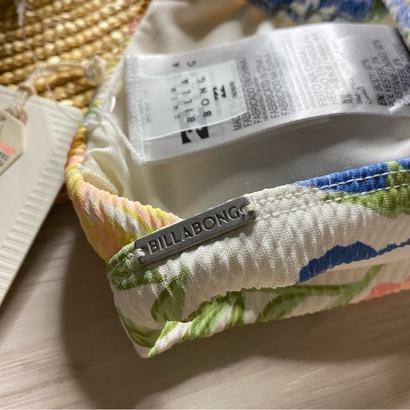 Billabong 🌼 Floral High Rise Avalon Short Bikini Bottom | Bralette Bikini Top - Picture 12 of 16